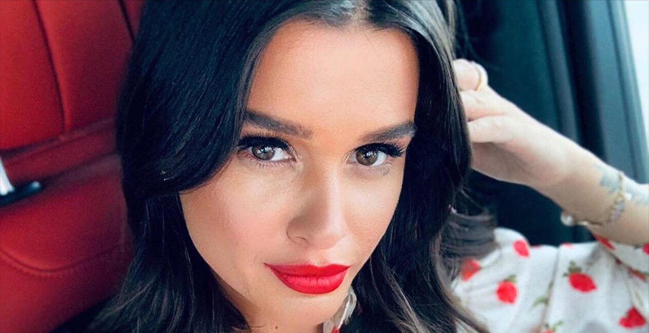 У Ксении Бородиной заметили первый признак беременности.