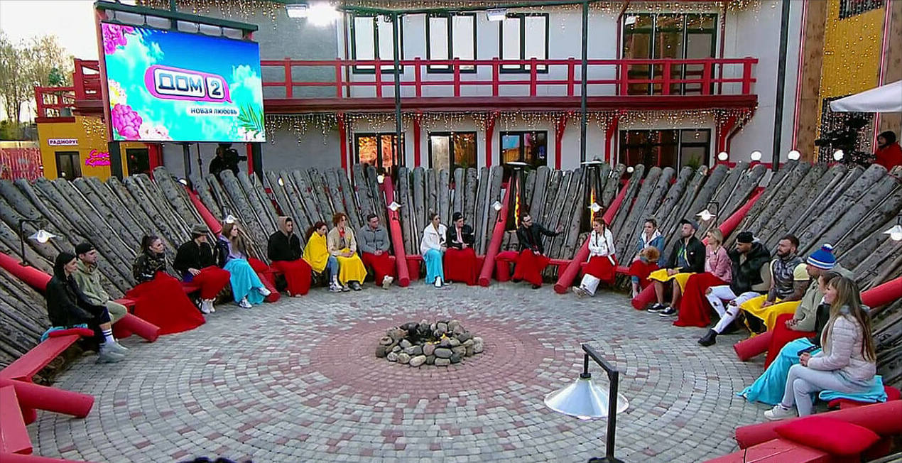 Старенький участник не выдержал и сбежал из дома 2. Эфир через неделю.