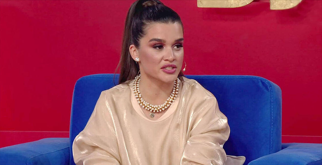 Ксения Бородина сообщила о неприятном инциденте.