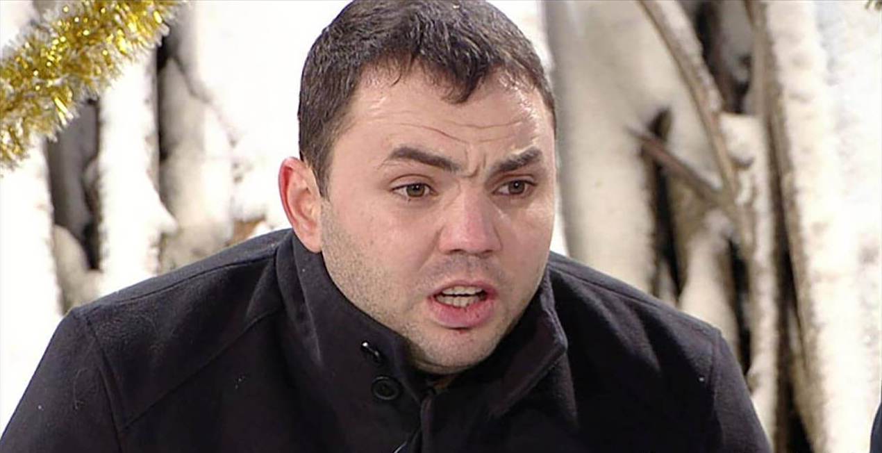 На канале Россия показали, до какого состояния Александр Гобозов избил женщину.