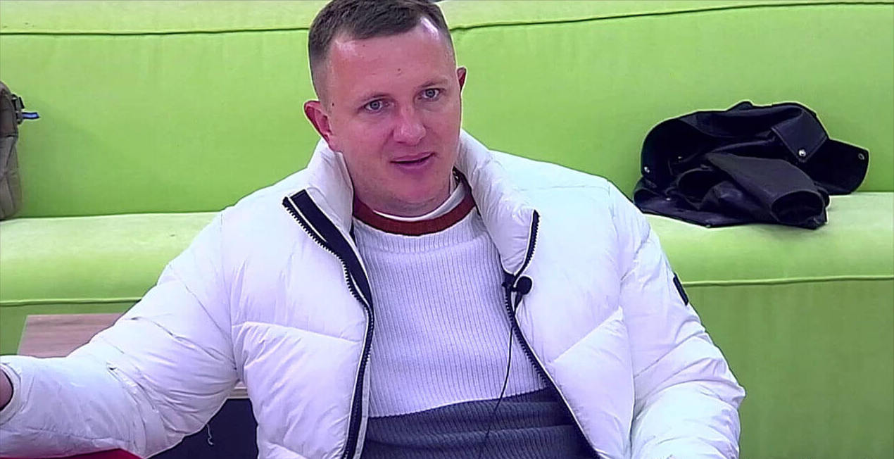 Сбежавшего из России Илью Яббарова нашли бывшие участники  видео