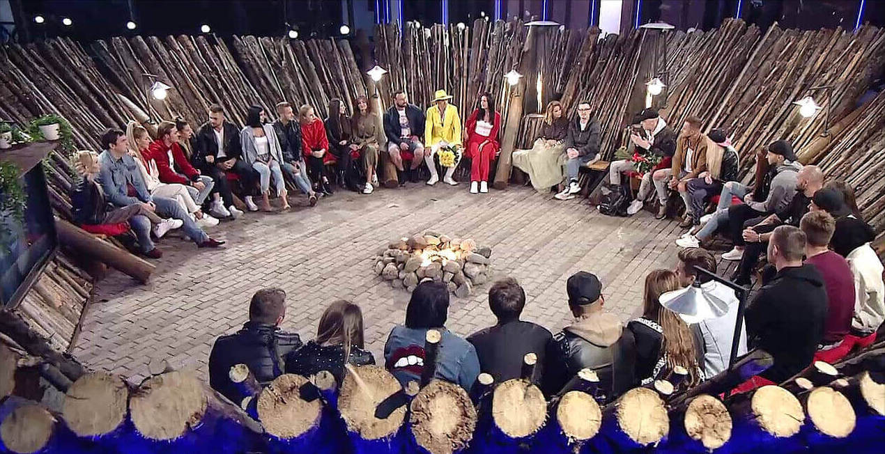 Ведущие отказались терпеть такое и выгнали участницу прямо с лобного.