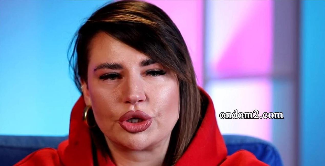 Александра Черно рыдает. После увиденного она отказалась возвращаться на дом 2.
