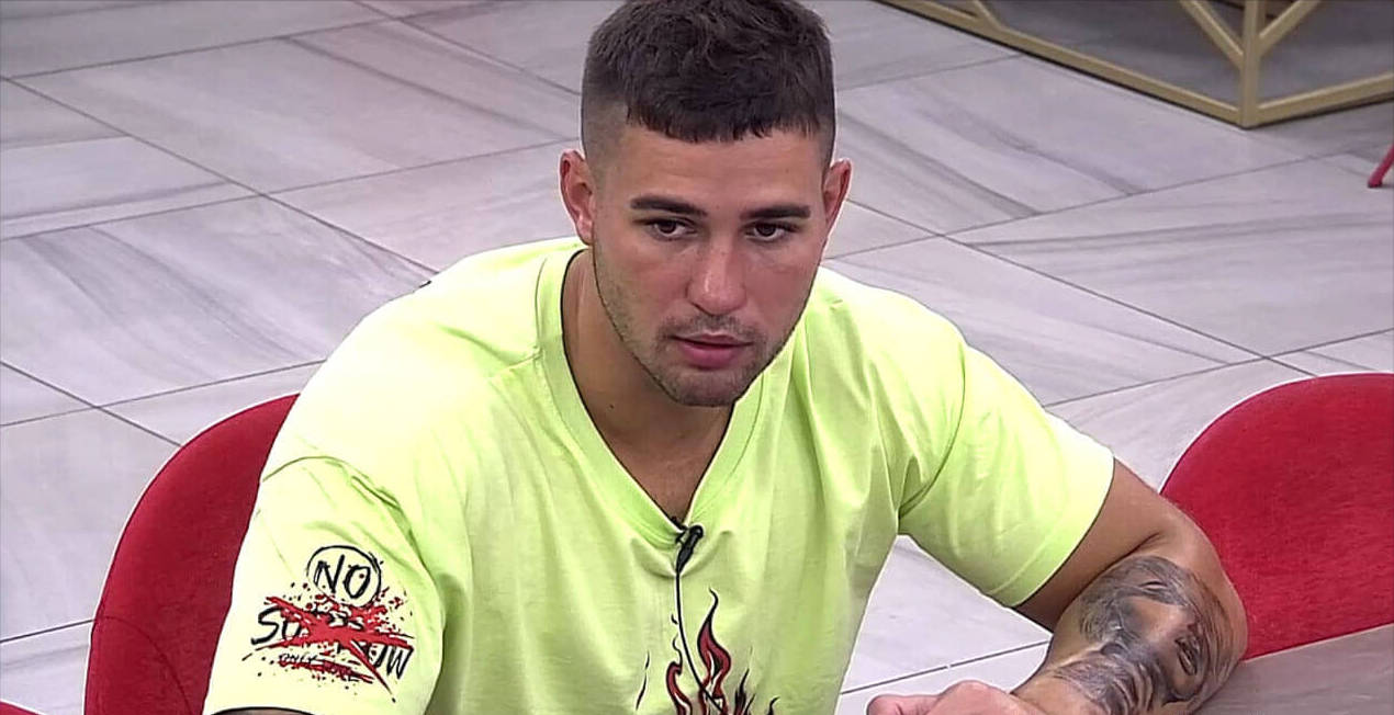 Бывшая Захара Саленко рыдала в зале суда, когда её приговорили к пяти годам женской колонии.