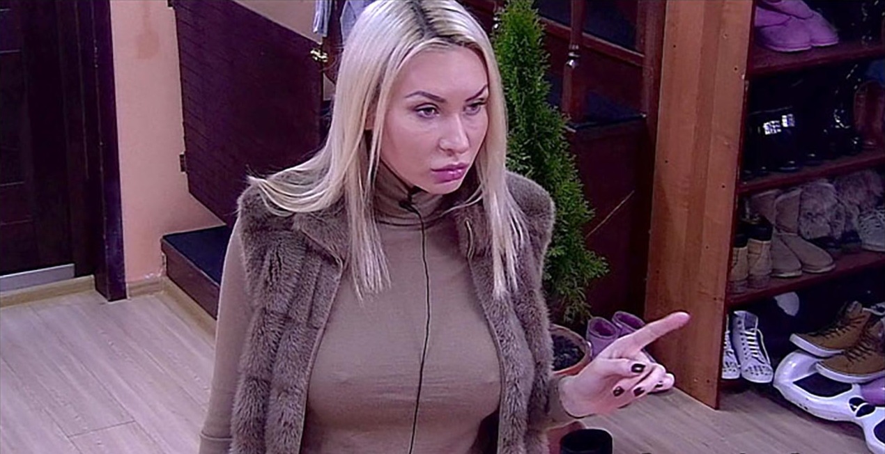 Элина Камирен предупредила о раке и бесплодии.