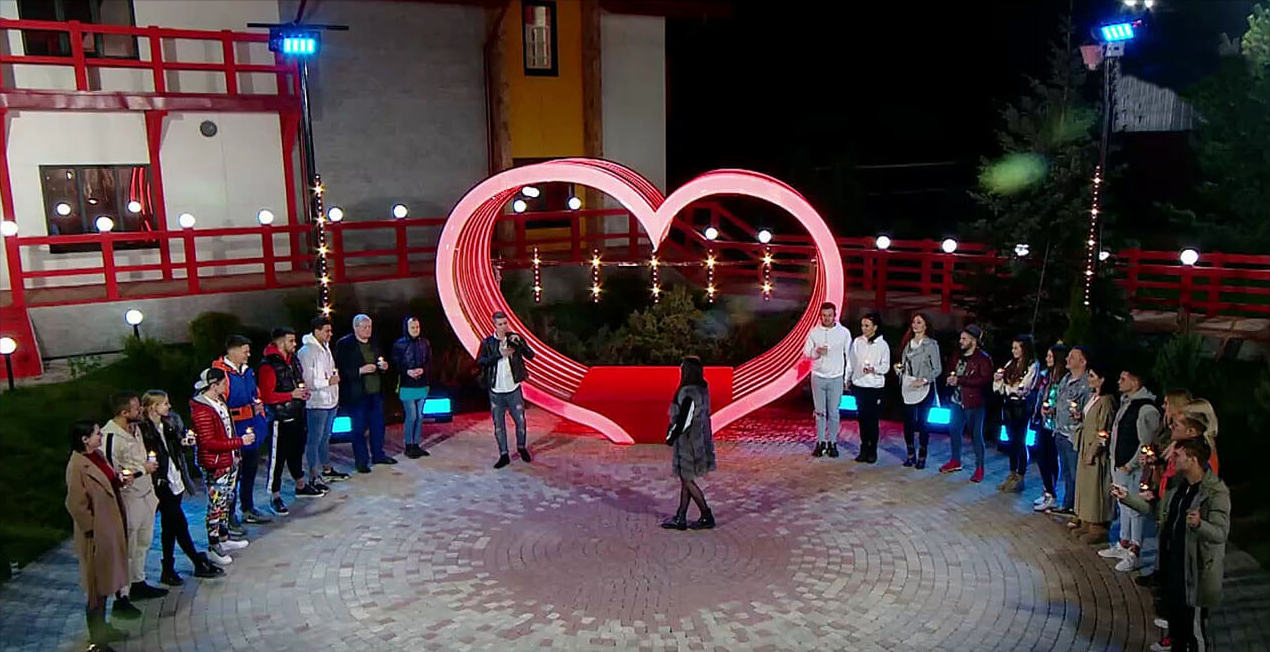 Стало известно о драке бывших участниц дома 2.