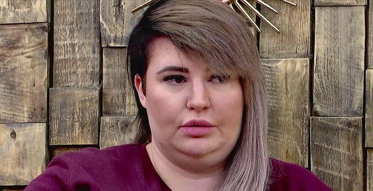 Новые кадры подтверждают, насколько Александра Черно запустила сына.