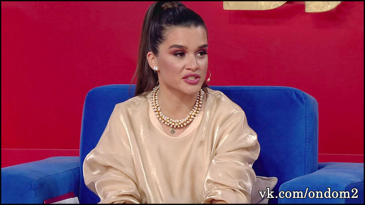 Гардероб Бородиной: цена её парижского шика