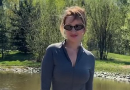 Шестнадцатого мая две тысячи двадцать шестого года Елена Бушина вновь пообщалась со своими подписчиками, сразу же поделившись приятными известиями.