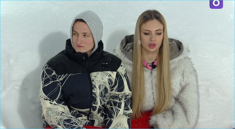 Карпов поддерживает маму: Сын не вернется на проект