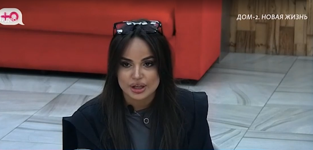 После возвращения из Китая Никита Гуранда выразил твёрдое намерение взять реванш, сосредоточив вокруг себя самых привлекательных участниц шоу. В выпуске "Дом-2 Лайт" от 8 апреля 2026 года он публично провозгласил себя доминирующим самцом. В беседе со Стёпой Карповым Никита заявил, что отныне по понедельникам все девушки будут обращаться исключительно к нему. Он убеждён, что их прежнее внимание к Стёпе или Володе Балану, пока его не было на Поляне, объяснялось лишь его временным отсутствием.