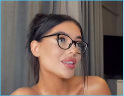 Бывшая героиня реалити-шоу «Дом-2» Екатерина Скалон поделилась, что её личная жизнь долгое время остаётся без изменений — она по-прежнему свободна.