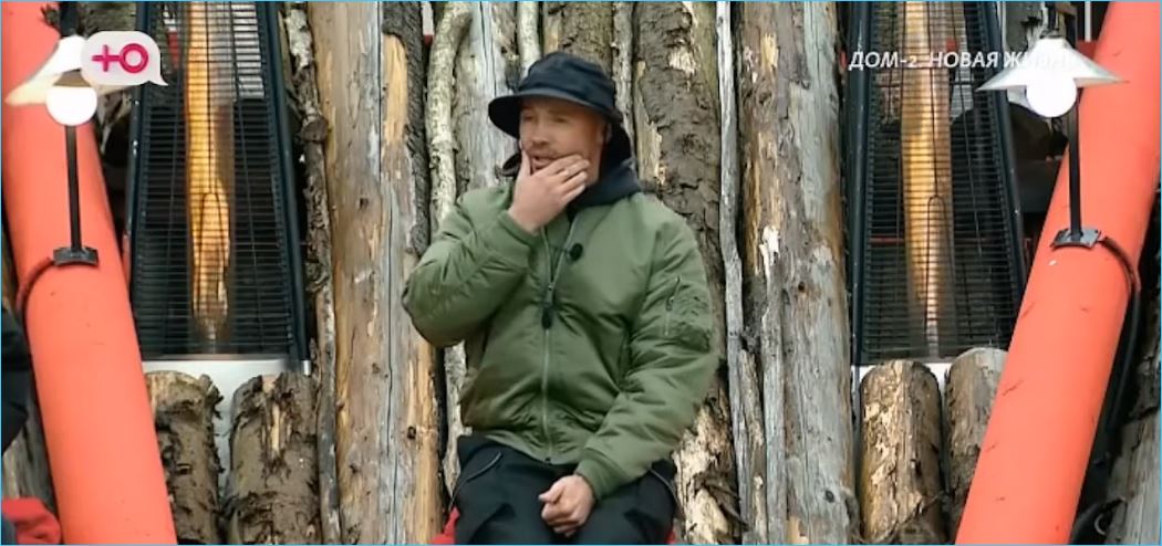 Возвращение Сергея и Евгении Хорошевых на реалити-шоу "Дом-2" вызвало недоумение не только у аудитории, но и у Андрея Черкасова, который, будучи ведущим, открыто поинтересовался их мотивацией.