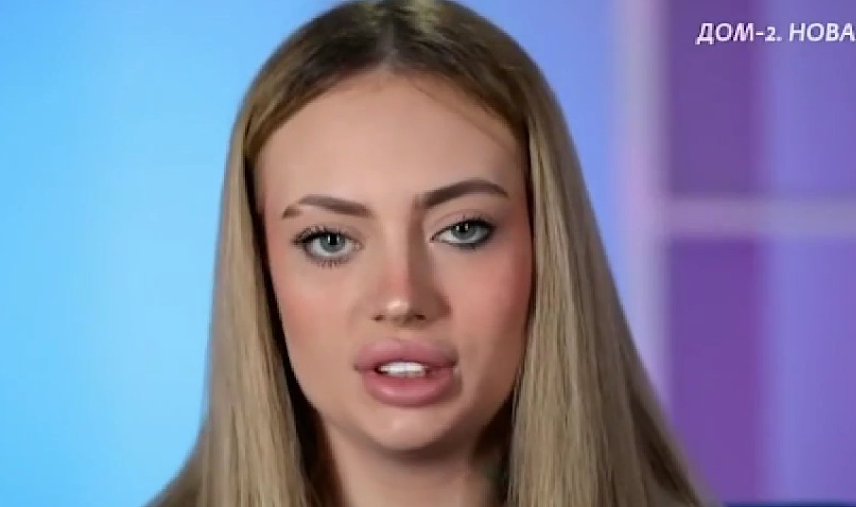 Конфликт Карповых: бывший муж напал на Ксению