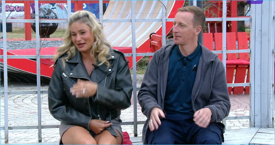 Наблюдатели, а также участники проекта, лишь делавшие вид, что помогают Альберту Граковичу в его стычке с молодым и нелюбимым Артемом Гавришовым, с иронией следили за развитием событий в ночном эфире от 12.04.2026.