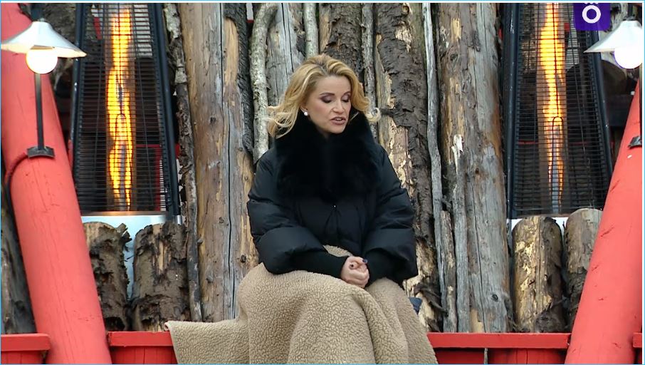 Создатели телепроекта «Дом-2» вновь использовали уникальную особенность Элины Рахимовой: ее умение доводить бывших партнеров до сильного эмоционального напряжения, даже находясь вдали от них.