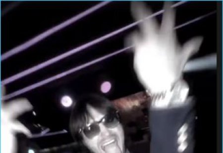 После посещения торжества по случаю дня рождения Екатерины Квашниковой, Алексей Безус вновь сосредоточился на своей блогерской деятельности.