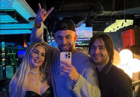 Безус отметил 38-летие в кругу друзей-коллег