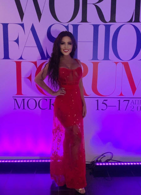 Подписчиков Маши Кохно удивляет то, что Маша на всех мероприятиях постоянно в компании мамы