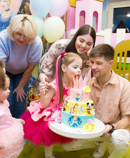 Василисе Дмитренко исполнилось 4 года