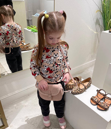 Ольга Рапунцель готовится к дню рождения дочери