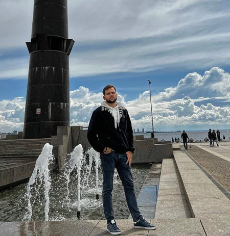 Даниэлю Чистову посоветовали идти в стриптиз