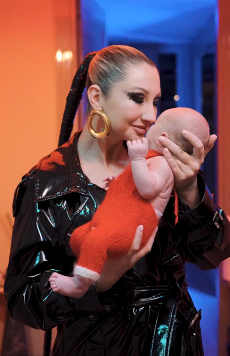 Марго Овсянниковой тяжело совмещать карьеру певицы и воспитание ребенка