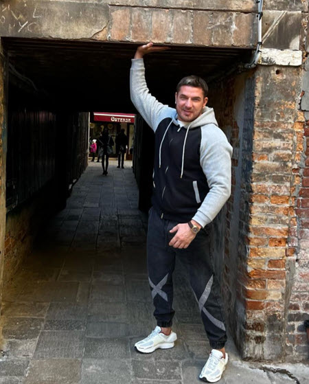 Блогер Лена Миро считает, что Ксения Бородина до сих пор не отпустила Курбана