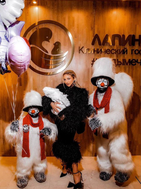 Маргарита Овсянникова – выписка из роддома