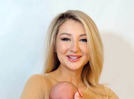 Марго Овсянниковой тяжело совмещать карьеру певицы и воспитание ребенка