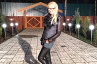 Ольга Бузова провела экскурсию по новой Поляне