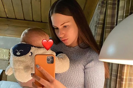 Александра Артемова не справляется с годовалой дочерью