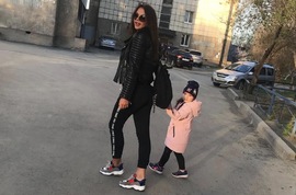 Александра Шева встретилась с дочерью