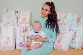 Алена Савкина показала первые шаги маленького Богдана