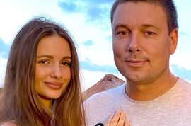Андрей Чуев построил счастливый брак с молодой супругой