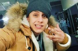 Антон Шоки попытался силой раздеть Сашу Харитонову