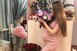 Беременная Алена Савкина не спешит покупать детские вещи для сына