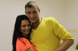 Бывшая пассия Саши Задойнова, говорившая, что беременна от него, недавно стала мамой