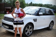 Ксения Бородина попала в аварию на своем джипе Rang Rover