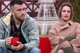 Девушка Игоря Григорьева устроила развратные танцы в клубе