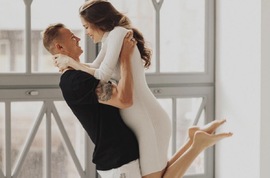 Дмитрий Тарасов не хочет прописывать у себя ребенка?