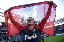 Дмитрий Тарасов остается в большом футболе