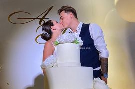 Экс-ведущая Дом 2 вышла замуж за автогонщика