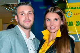 Элла Суханова беременна?