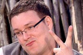 Фанаты считают что этим старожилам пора покинуть Дом 2