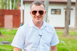 Илья Яббаров закатил сцену в женской спальне