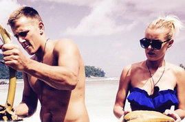 Катя Жужа угрожает разоблачением Федору Стрелкову