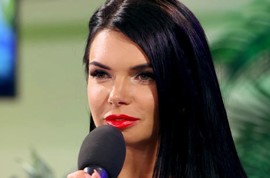 Катя Жужа вернулась к естественной красоте