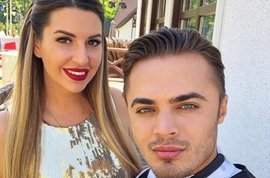 Купин и Донцова получили дипломы радио и телеведущих