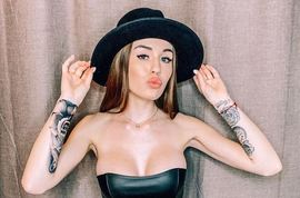 Милена Безбородова решила свести татуировку с именем Алексея Безуса